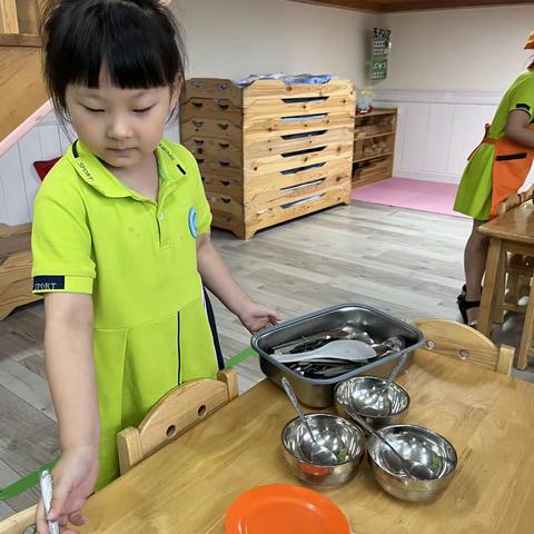 中科亿辰幼儿园大三班李老师的美篇