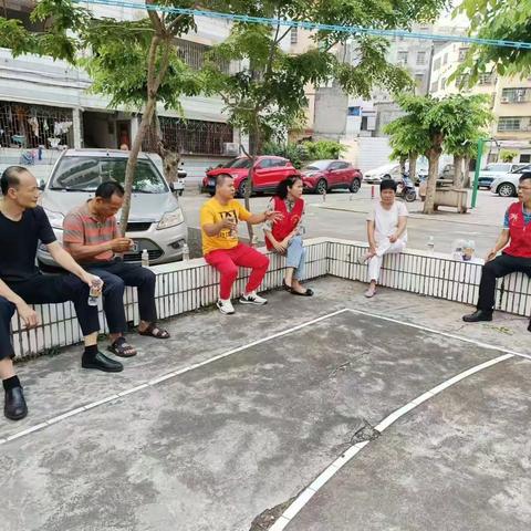 城东社区保险公司党建工作第一次座谈会