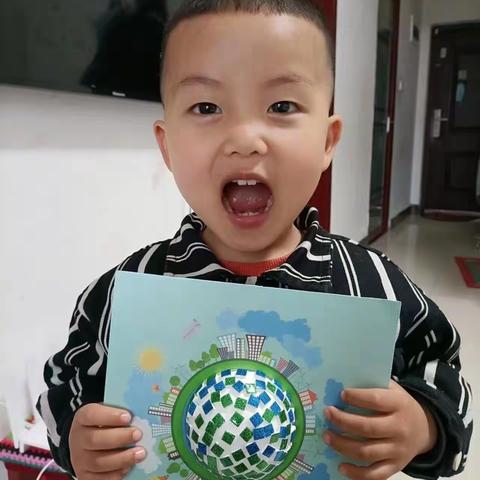 西咸空港小天使幼儿园小二班手工制作展示
