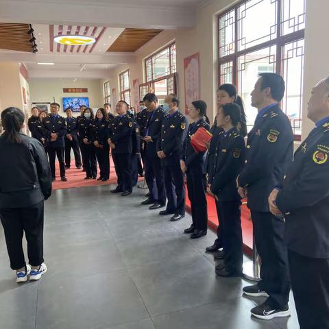 缅怀革命先烈  弘扬民族精神