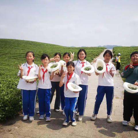 铜仁市万山区二十二小学五（5）班研学旅行记