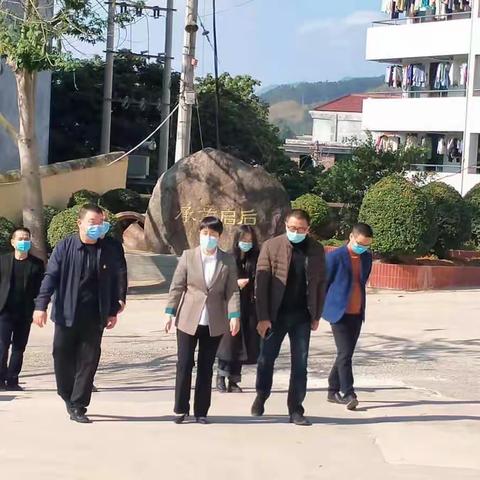 县领导赖宇贞一行深入仙游县大济中学调研学校工作