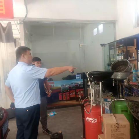 持续排查整治维修行业