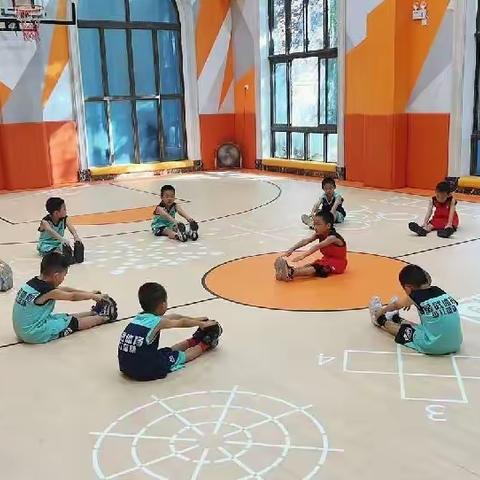 【星武体育俱乐部】运动课堂｜各年龄段的最佳运动项目你知道吗？