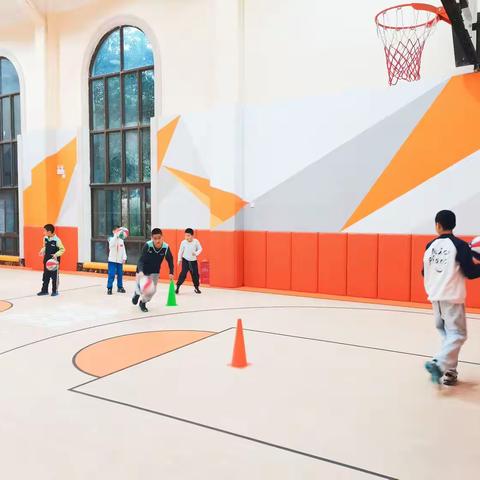 【星武体育运动综合馆】篮球课堂|少儿篮球🏀从小抓起！少儿基础篮球练习方法，请查收！