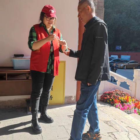 点滴常乐慈善义工服务队京西戒台寺开展文保及环保公益活动