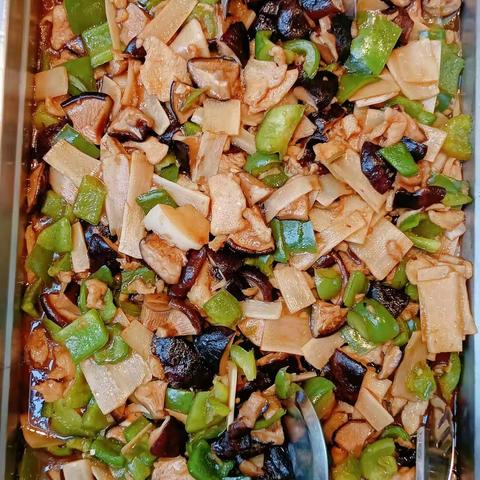 龙湖项目8月31日午餐