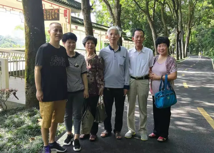 1徐瑞祥、2华强、3林少凌、4赖少龙、5冼碧珍、6张法强、7信丽茹、8冼诗明、9徐艳云、10陈润莲、