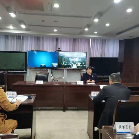 驻马店分行举行季底个人存款冲刺动员会