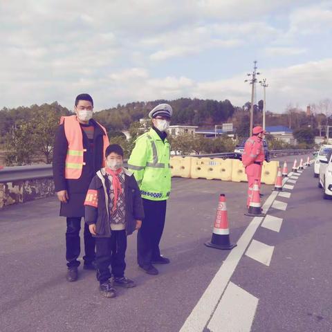 “您好，寒假！”武川小学二(3)班爬山虎中队为武汉加油！为中国加油！