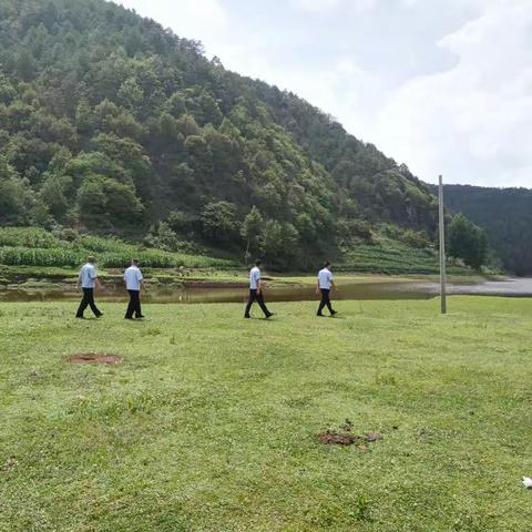 黑石头派出所开展辖区危险水库巡逻检查