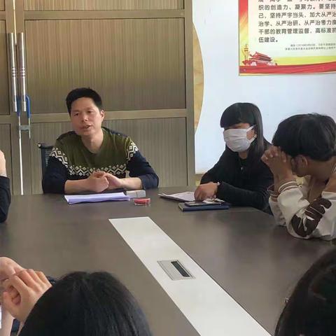 2022年春季学期中职资助卡发放活动