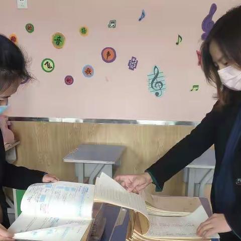 行知实验小学数学组作业检查