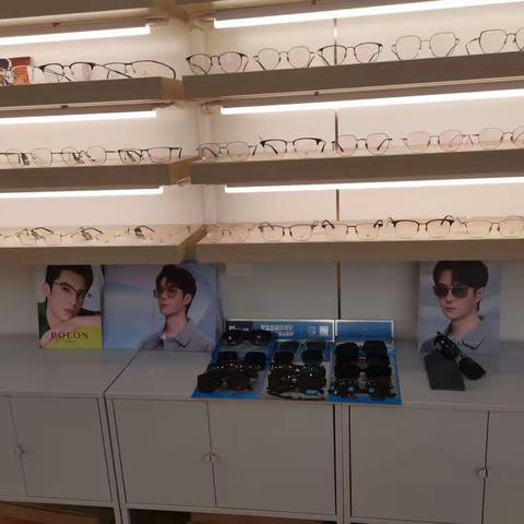 深圳配眼镜哪里好？我带你来看看！