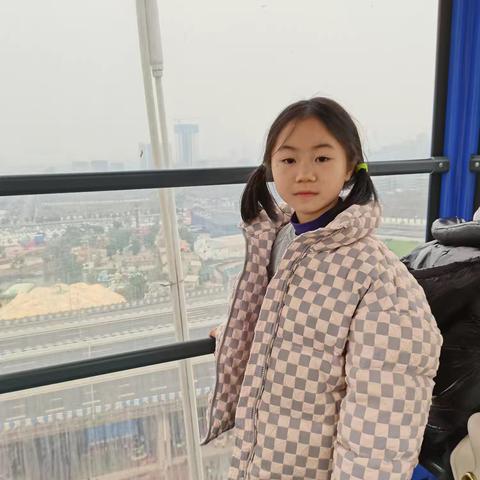 有多少个正方形窗格