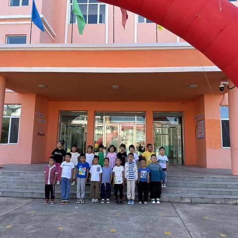 乌塔其小学-新学期，新同学