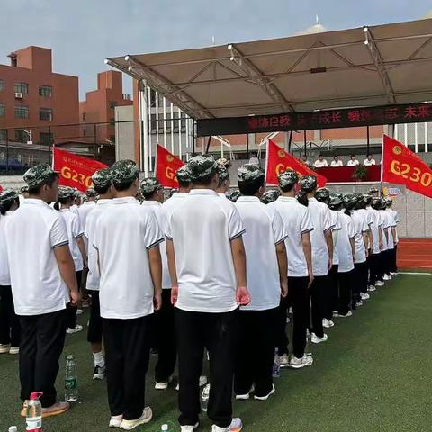 习军人之风，铸军人之魂