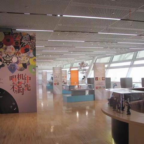 唱机中不老时光 一一 上海图书馆 东馆 我的见闻 我的拍摄