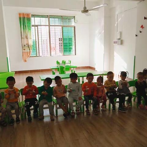 琼海市爱贝幼儿园小（一）班