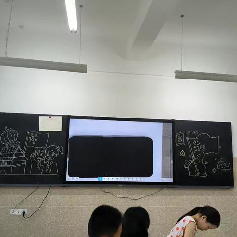 九月26日，手工绘画社团（3-5年级）学习情况