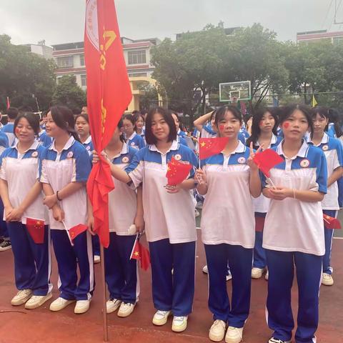 21中闪亮发光的健儿们和背后鼓劲默默无闻的同学