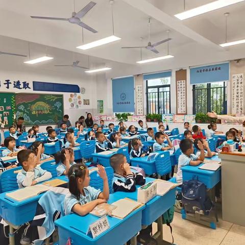 清水塘前进小学一年级1班中秋国庆纪念实践活动