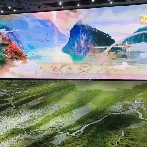 UC学院校史馆参观活动现场直击