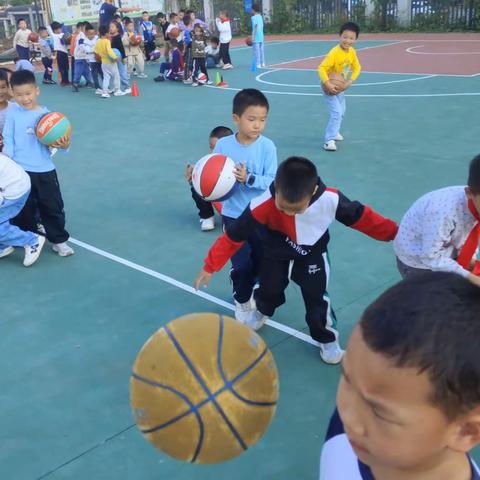 一年级社团🏀篮球二班