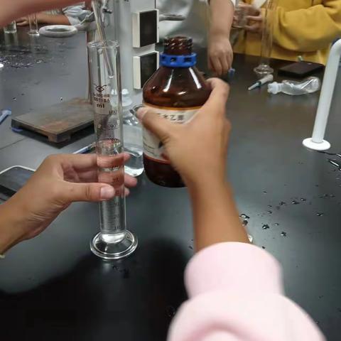 溶液的配制与稀释