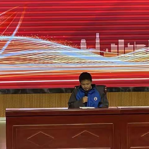向阳而行，行将致远