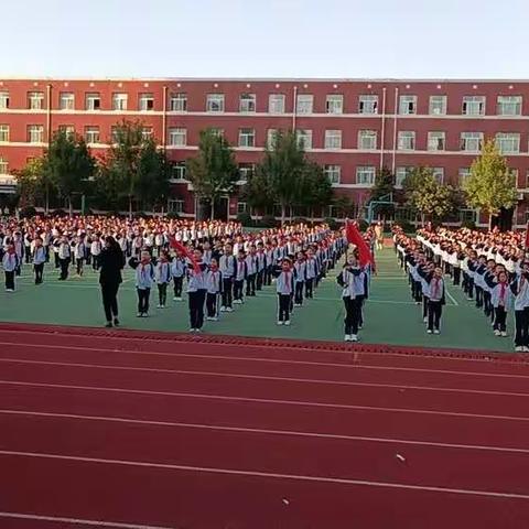 五班五班——勇往直前，永争第一