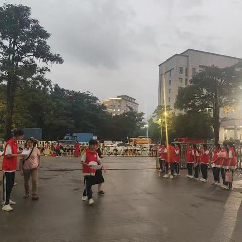 凝聚家校合力，护航成长之路——阳山县第二中学2025年春季学期家长会圆满举行