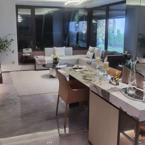 89平米三居室户型方正格局好#南北通透#270℃直角飘窗#采光视野佳#层高2.95米#臻珑府