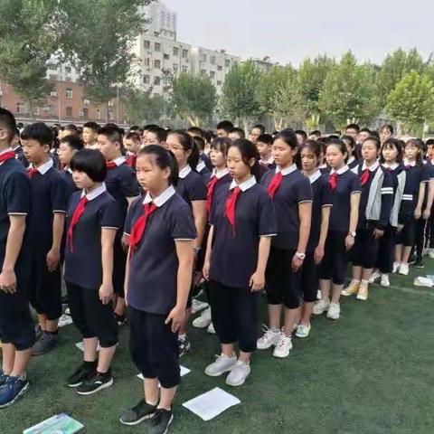 八年级管乐实验班军训掠影