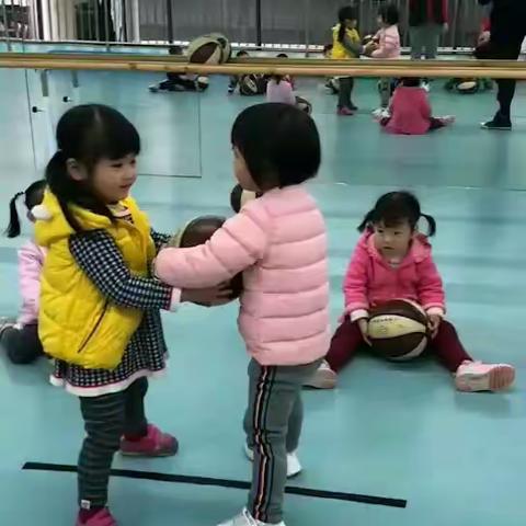 秋璇的幼儿园之旅