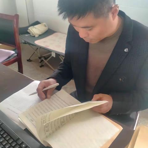 田集学区高庄小学作业教案常规检查