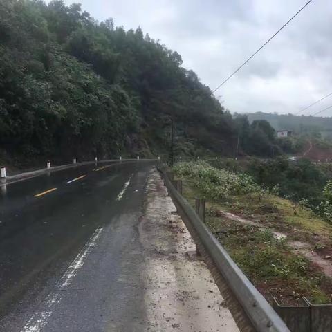 进入了越南🇻🇳顺化。