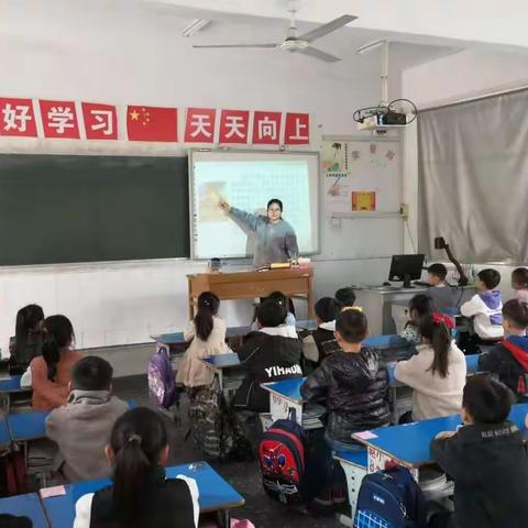 赵寨中心小学“缅怀革命先烈，传承红色精神”系列活动