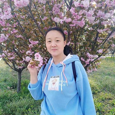 用爱心书写教育