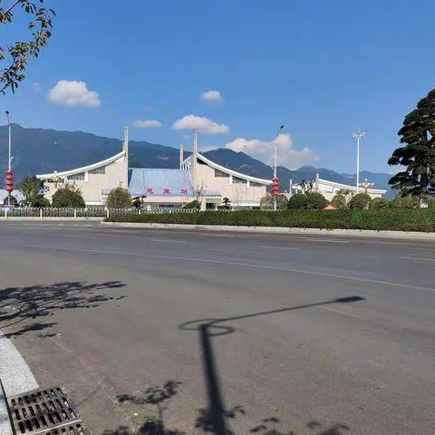 家乡的变化        ——        603    彭敬一