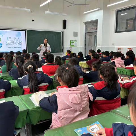 节约用水 关“住”点滴——二年级五班