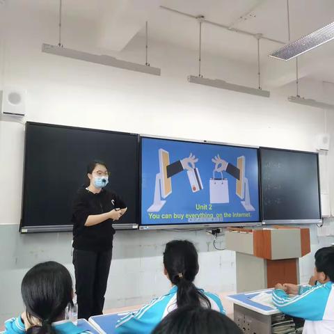 公开课展风采，听评课促成长——丰南中学英语组教研活动