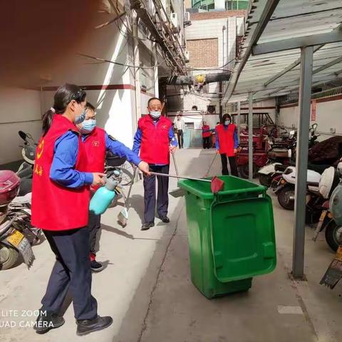 【南关街道】大同社区携手共建单位志愿者联合开展以“防疫有我，爱卫同行”为主题的环境卫生整治活动