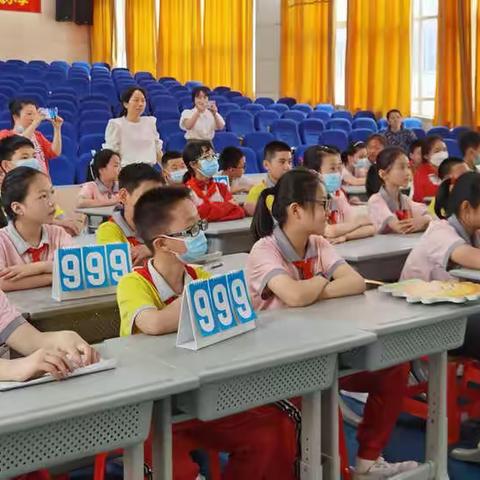 读书点燃智慧 知识照耀人生——记湘南学院附属小学文学节六年级“漫步世界名著花园”知识抢答赛