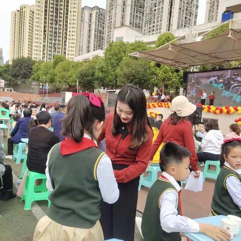 空港新城小学10岁生日宴～成为别人需要的人