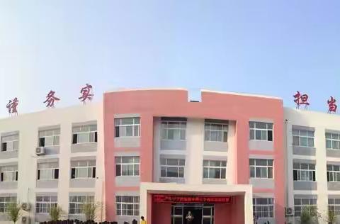 家访暖人心，共育促教育---记严务乡初级中学暑期家访活动