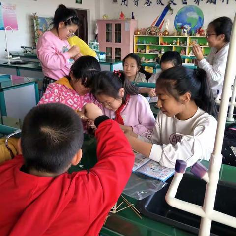探究兴趣在这里萌发——克一河小学科技活动展示
