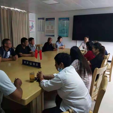 张庄司法所开展村居法律顾问集中服务日活动