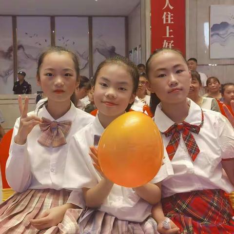 快乐暑假时光                                    ——五3班  胡思怡