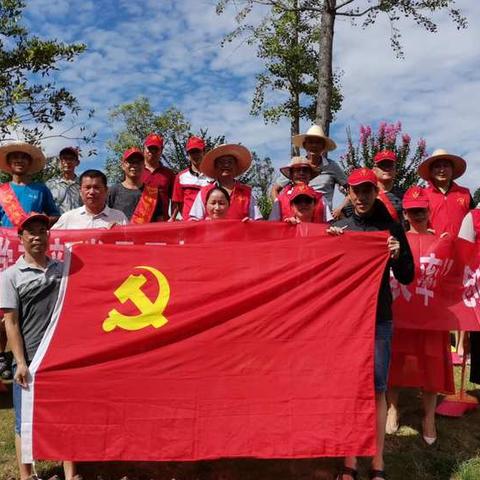 清流县城关中学党支部开展创城义务劳动